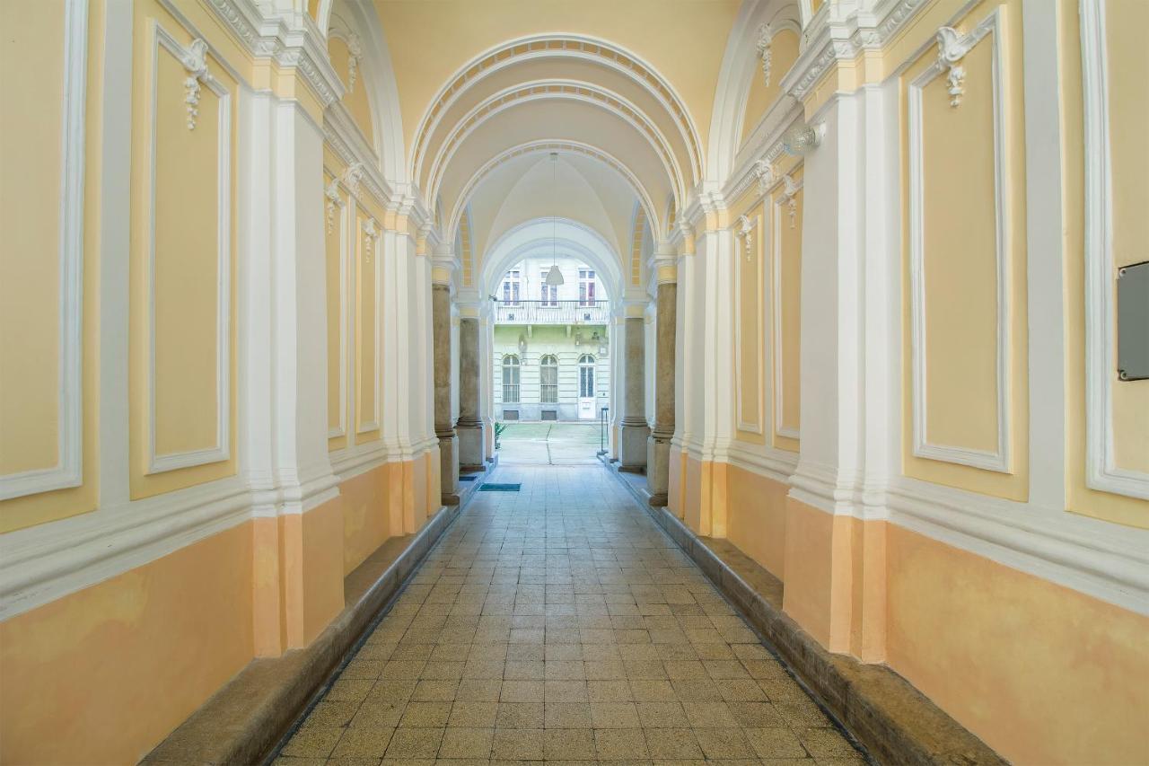 King93 Apartment In Central Budapest. Eksteriør billede